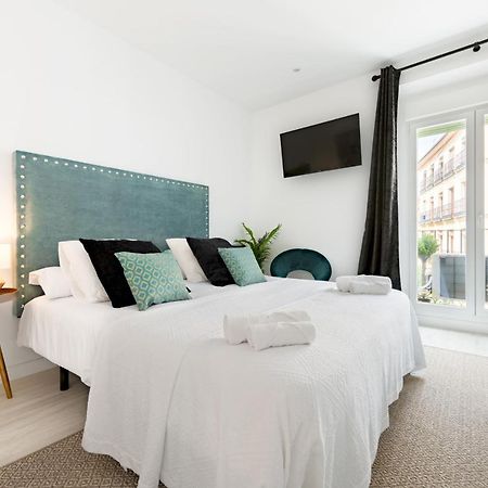 1 Bedroom 1 Bathroom- Lavapies- Minty Stay- Ave Maria マドリード エクステリア 写真