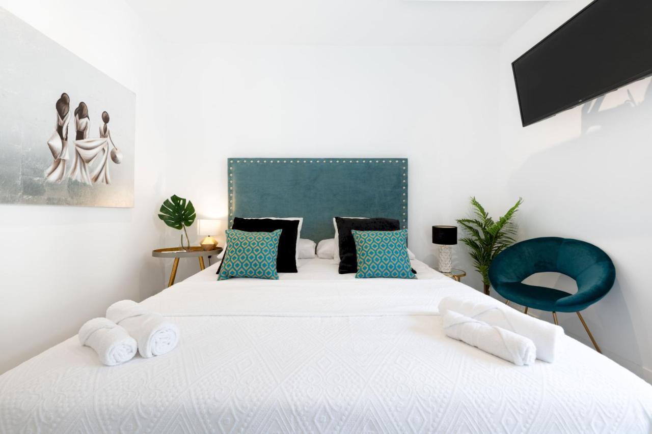 1 Bedroom 1 Bathroom- Lavapies- Minty Stay- Ave Maria マドリード エクステリア 写真